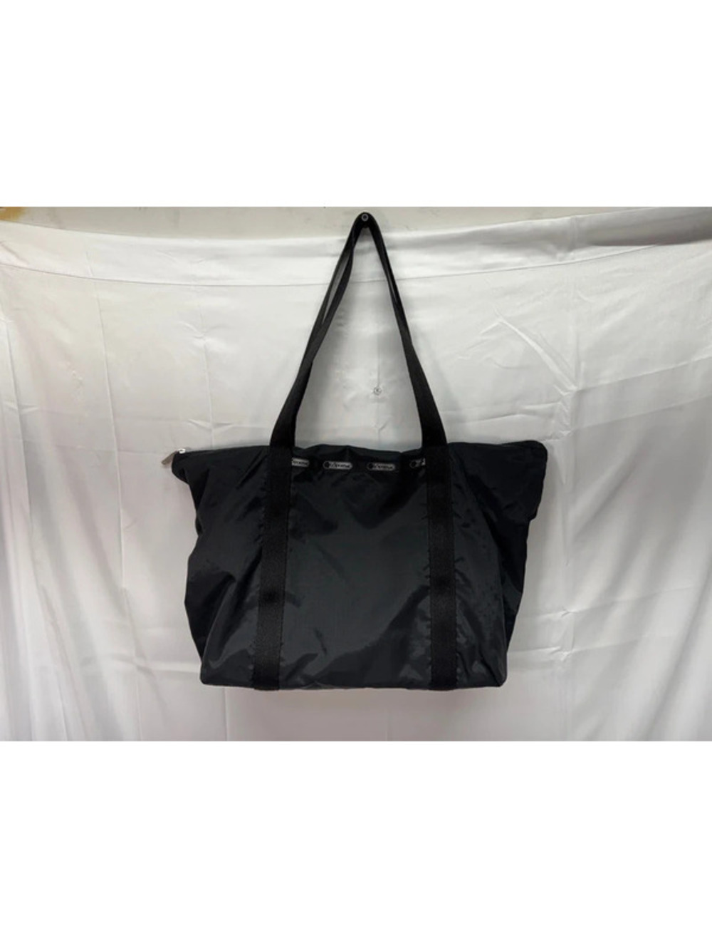 Lasportsac tote